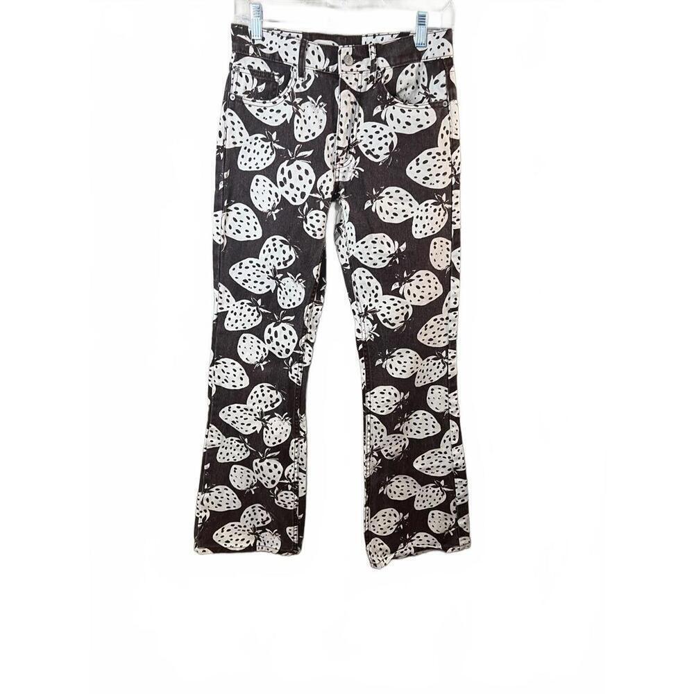 Urban Outfitters BDG 90's Boot Cut Mid Rise Jeans Strawberry Print Size 25 - Picture 3 of 12